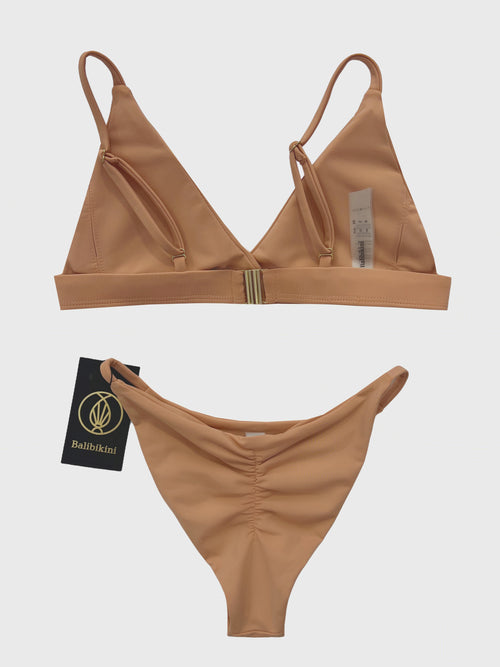 LEILA TAN NUDE