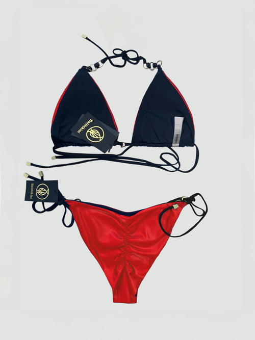 NAOMI RED WITH RINGS