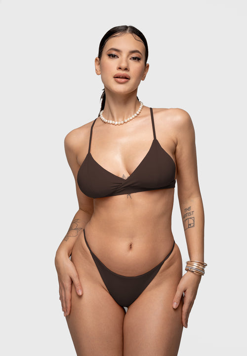 LEILA BROWN MATTE