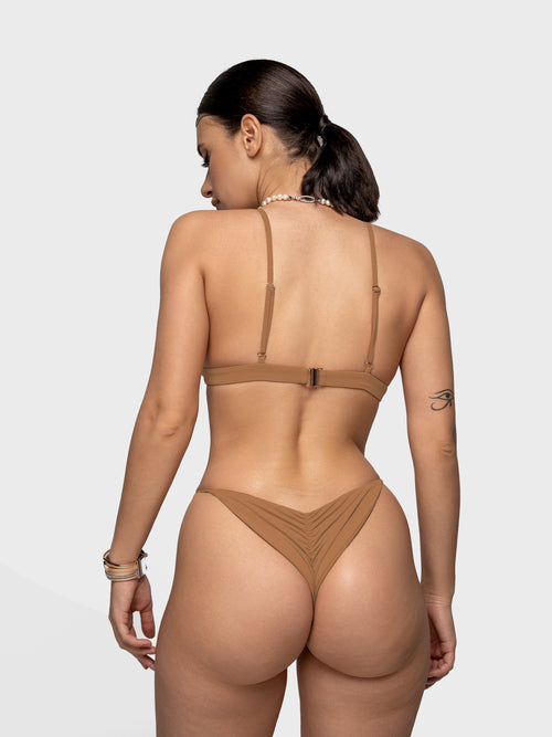 LEILA TAN NUDE
